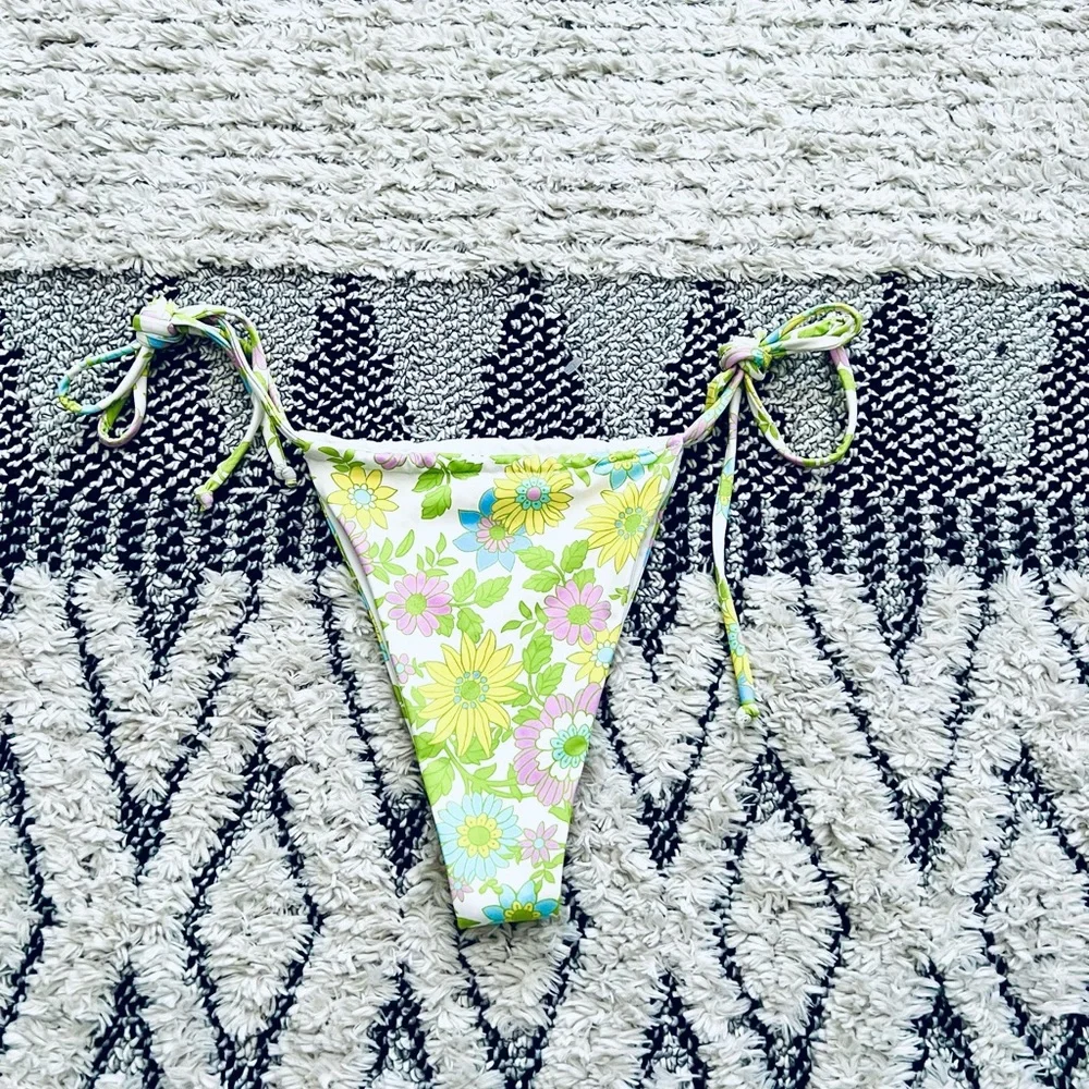 FRANKIES BIKINIS Secret Garden Tia Bottoms Only